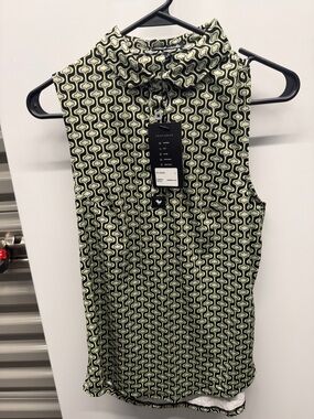 New women's Bad Birdie sleeveless golf polo geometric design. NWT small